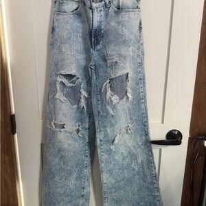 Casual Light Blue Distressed Boyfriend Jeans